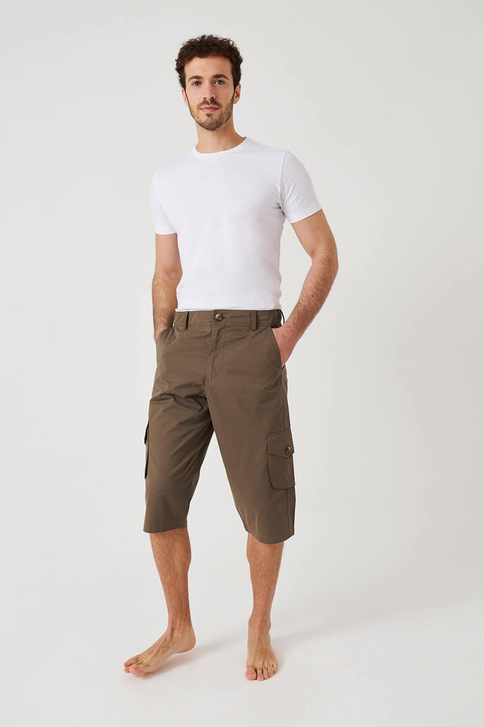 Men's Cargo Pocket Khaki Capri Pants