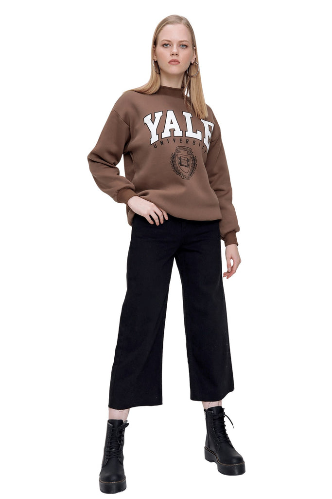 Women's Smoky Clot Mom Jeans