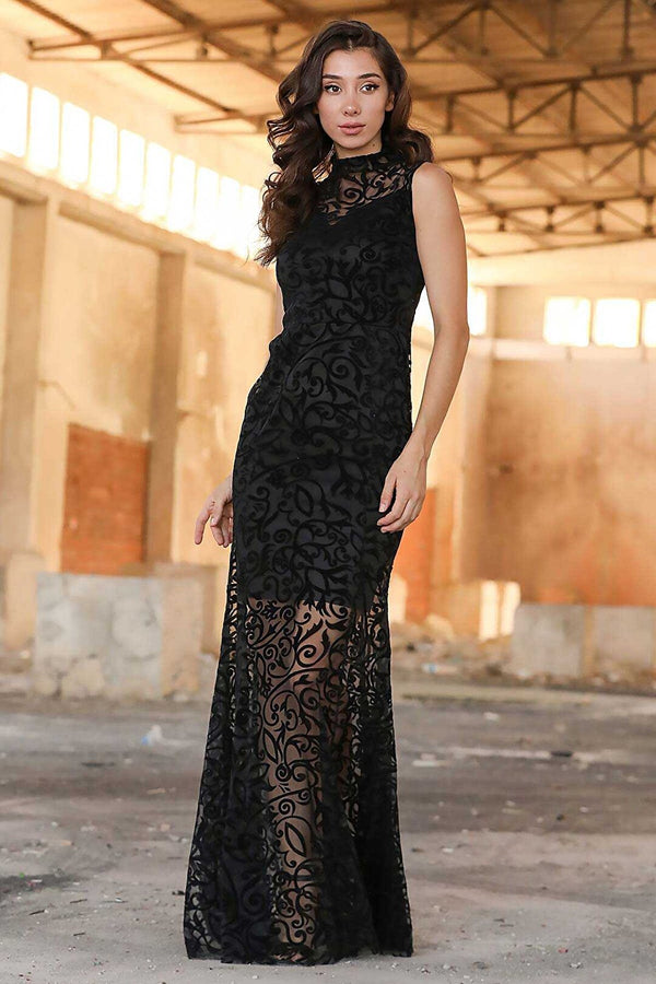 Back Zipped Detailed Black Dress