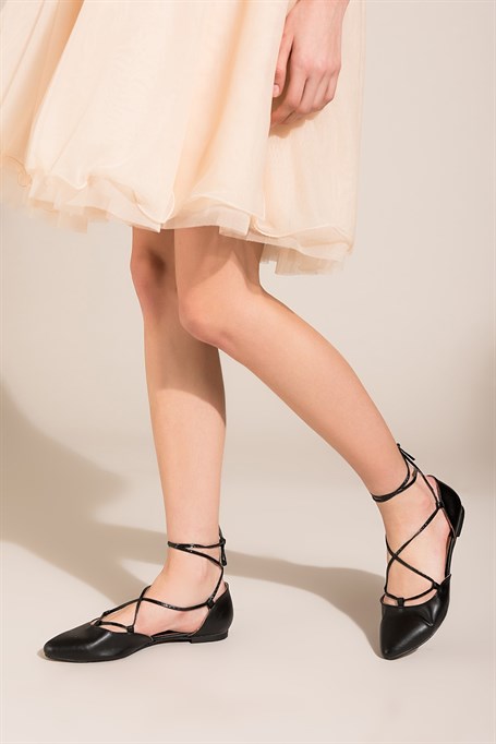 Women's Black Flat Shoes