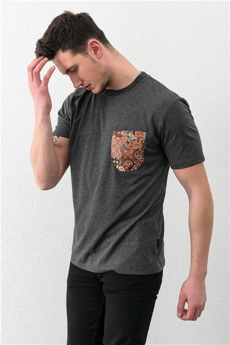 Koyugrimelanj Erkek Baskı Cep Detaylı T-shirt
