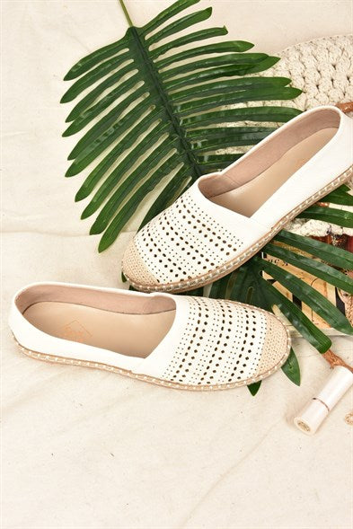 Women's White Casual Shoes