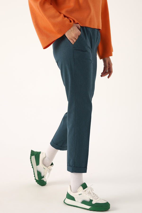 Women's Pocket Petrol Green Straight Legs Pants