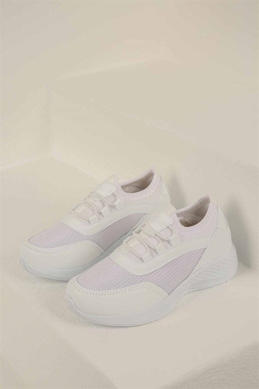 Kid's Elastic White Sport Shoes
