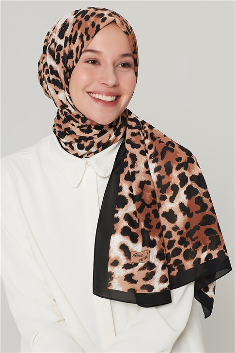 Women's Medina Silk Trendy Shawl