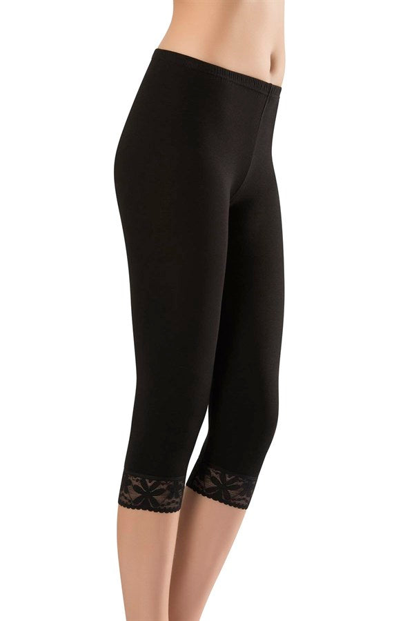 Women's Basic Capri Leggings