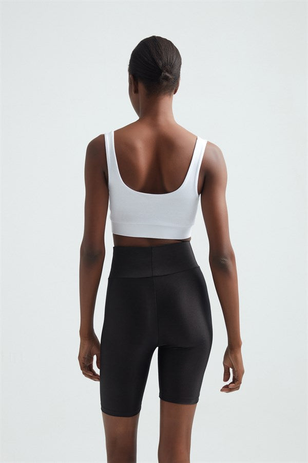 Women's Basic Shiny Short Leggings