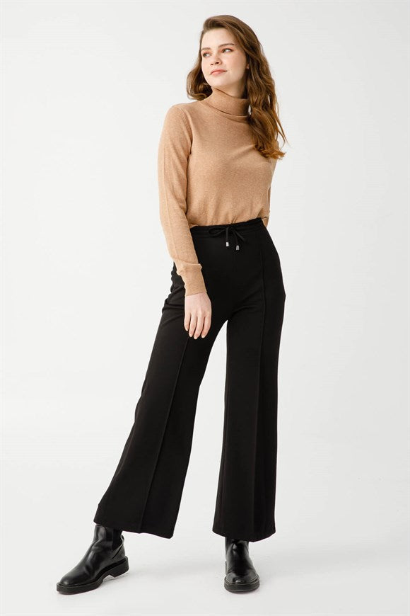 Women's Elastic Waist Black Diagonal Fabric Pants