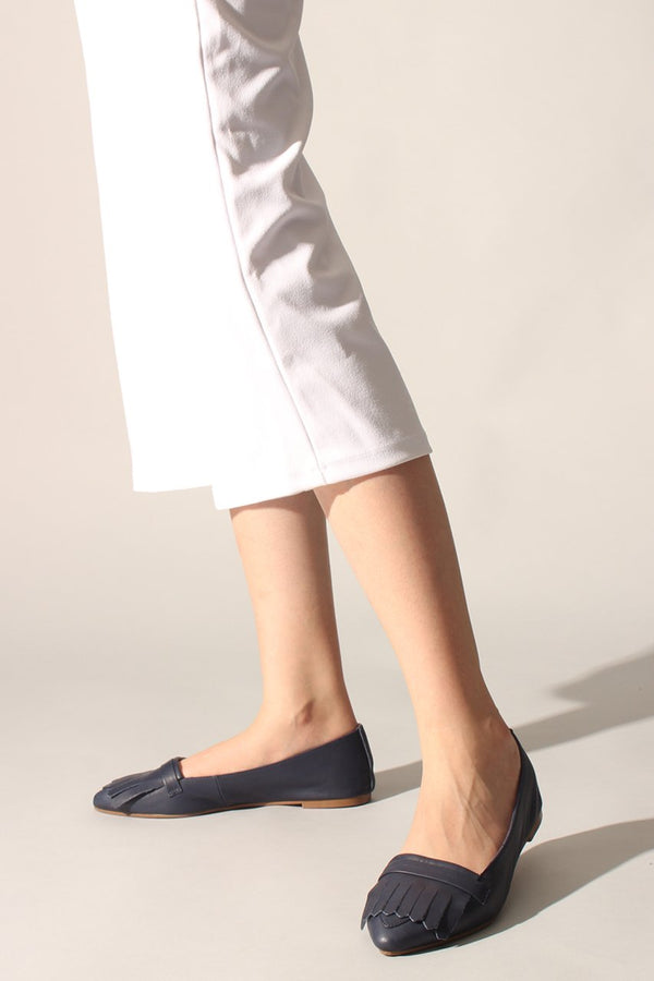 Women's Navy Blue Flat Shoes