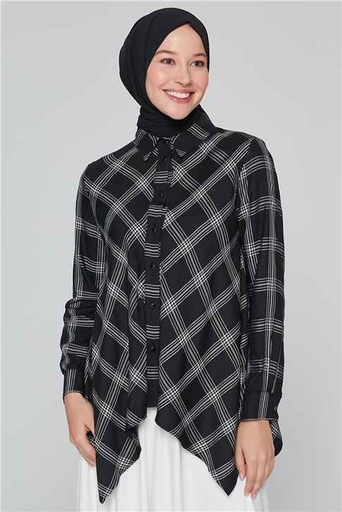 Women's Plaid Black Shirt