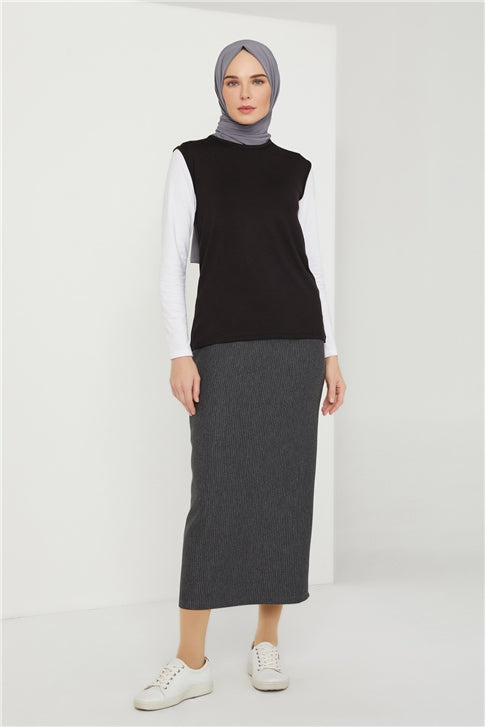 Women's Sleeveless Black Blouse