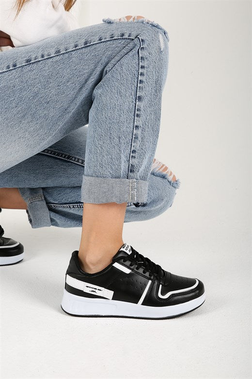 Women's Lace-up Black Sport Shoes