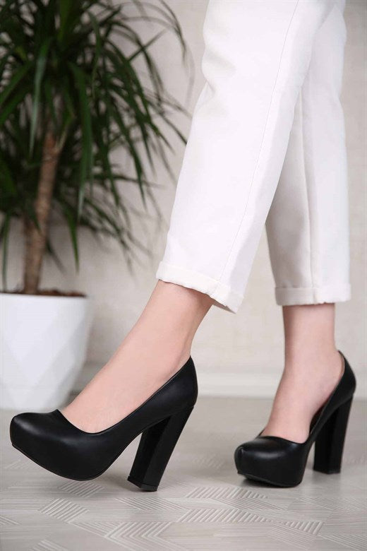 Women's Black Platform Heeled Shoes