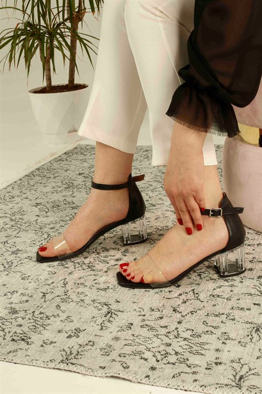 Women's Black Leather Heeled Sandals