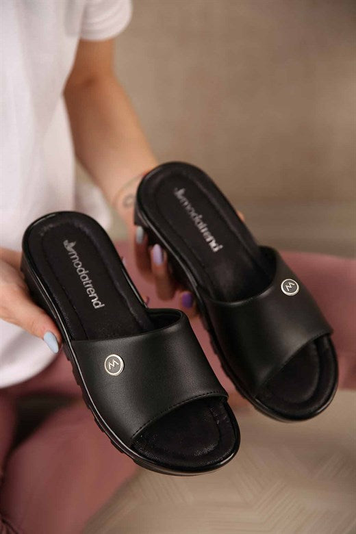 Women's Black Leather Slippers