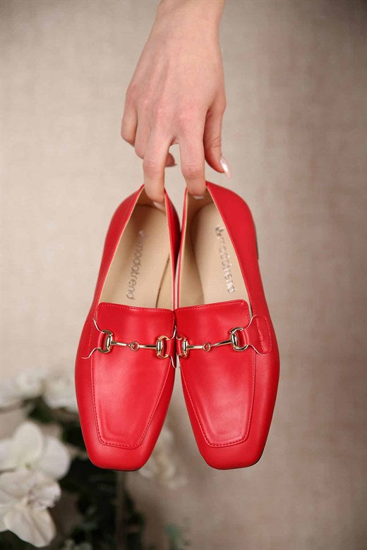Women's Red Flat Shoes