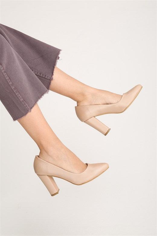Women's Nude Satin Heeled Shoes
