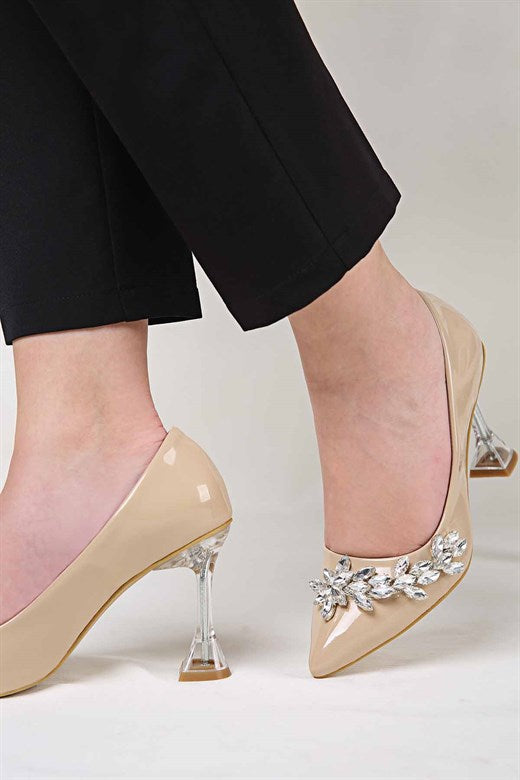 Women's Tan Patent Leather Heeled Shoes