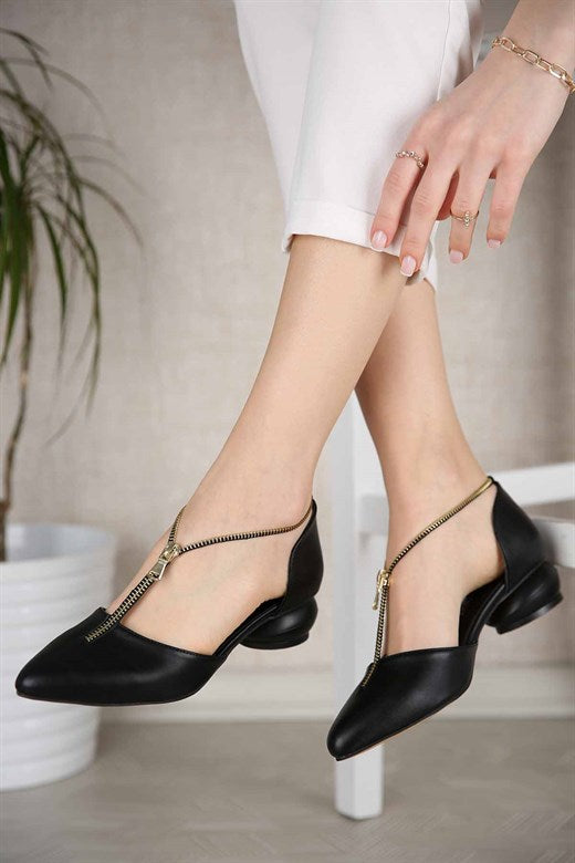 Women's Zipped Black Shoes