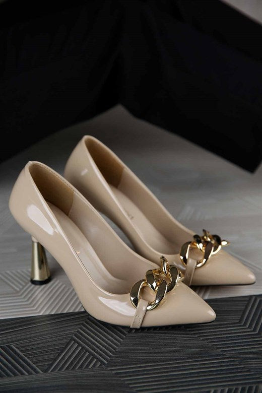 Women's Zipped Beige Patent Leather Heeled Shoes