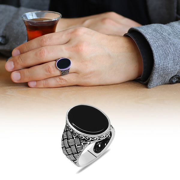 Men's Black Onyx Stone 925 Carat Silver Ring