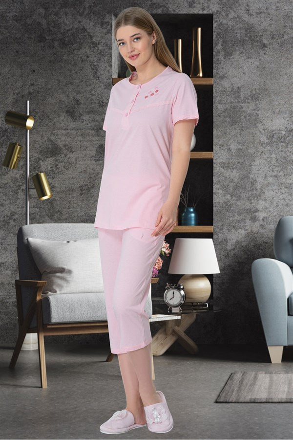 Women's Oversize Pink Capri Pajama Set