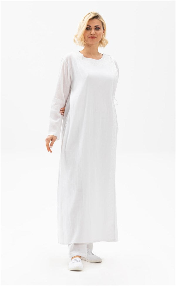Women's Embroidered White Abaya