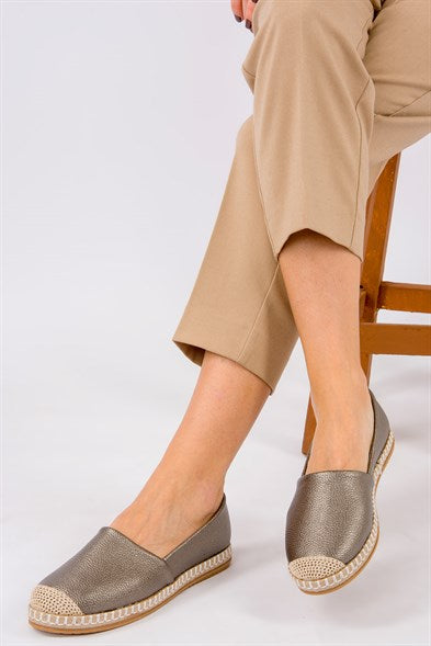 Women's Platinum Casual Shoes
