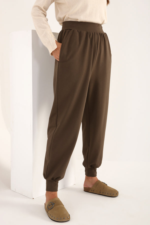 Women's Relax Fit Khaki Pants