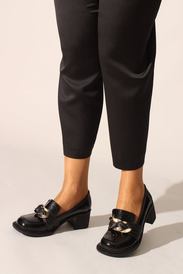 Women's Black Patent Leather Heeled Shoes
