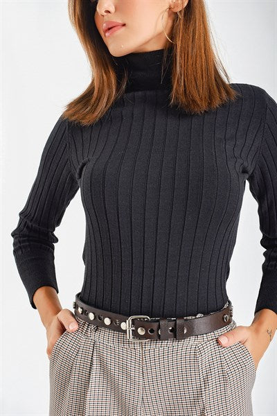 Women's Studded Brown Belt