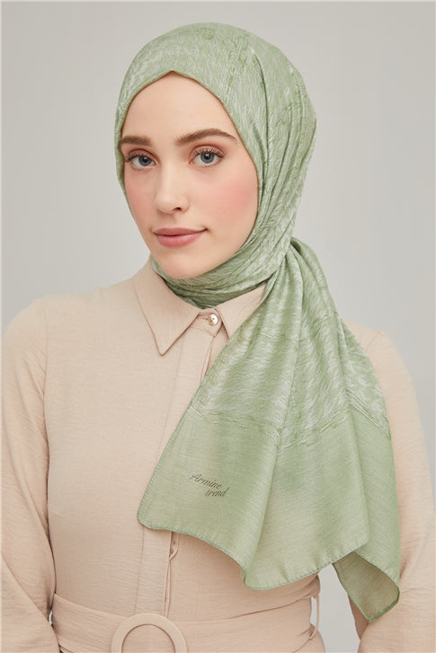 Women's Patterned Trendy Shawl