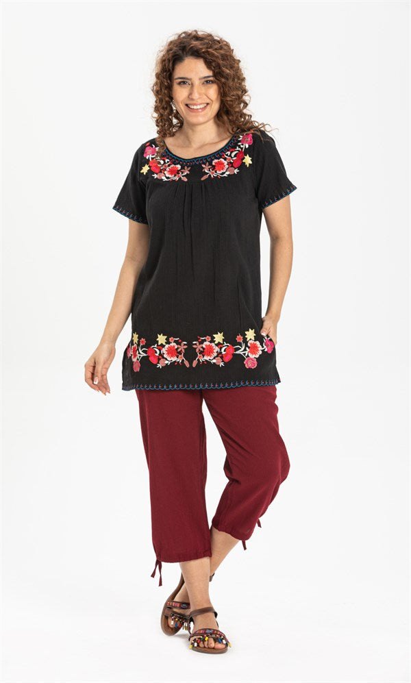 Women's Claret Red Gauze Capri Pants