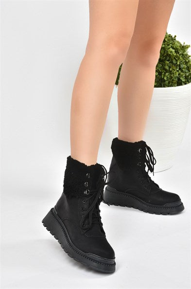 Women's Lace-up Black Boots