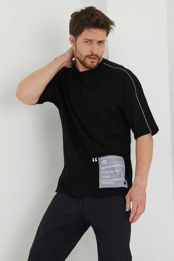 Men's Shabby Black T-shirt