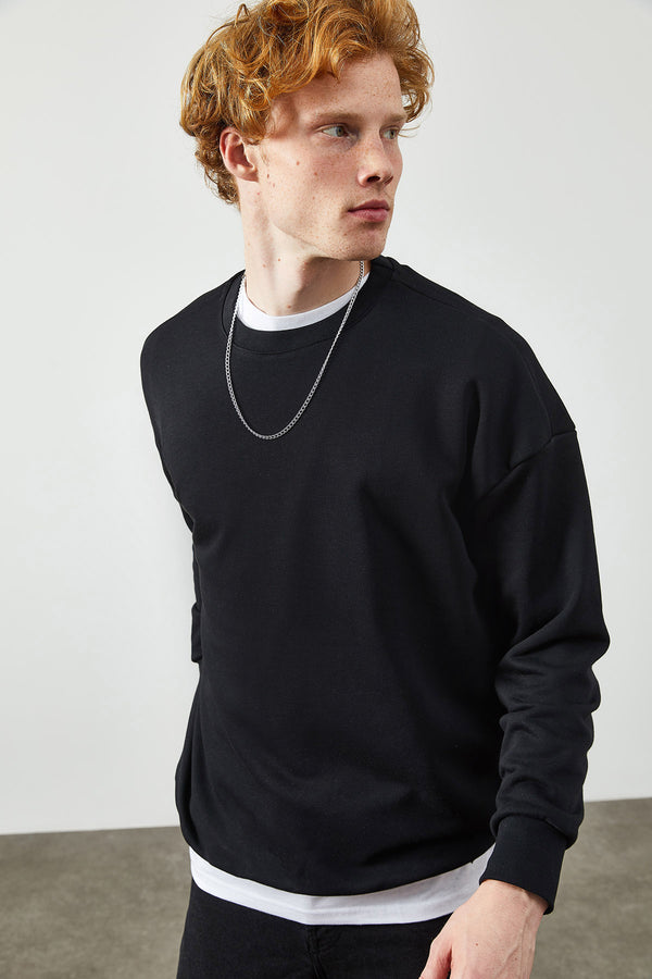 Men's Plain Black Sweatshirt