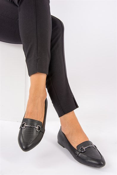 Women's Black Casual Flat Shoes