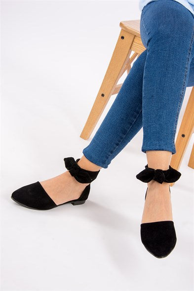 Women's Black Flat Shoes