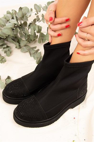 Women's Black Winter Boots