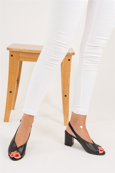 Women's Black Heeled Shoes