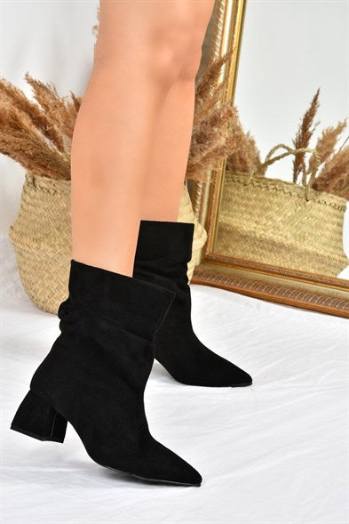 Women's Black Suede Low Heeled Boots
