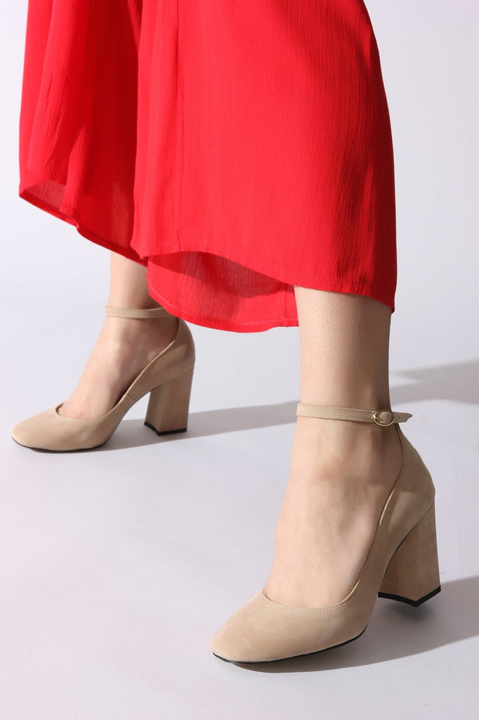 Women's Tan Suede Heeled Shoes