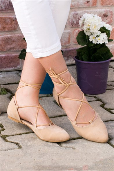Women's Tan Flat Shoes