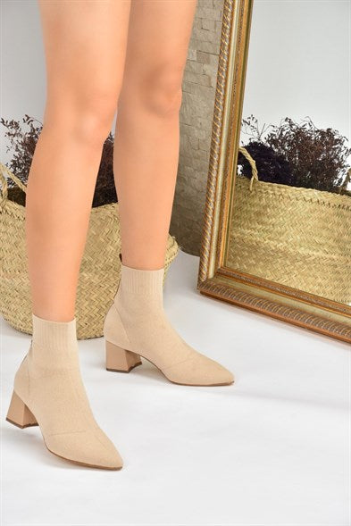 Women's Tan Tricot Heeled Boots