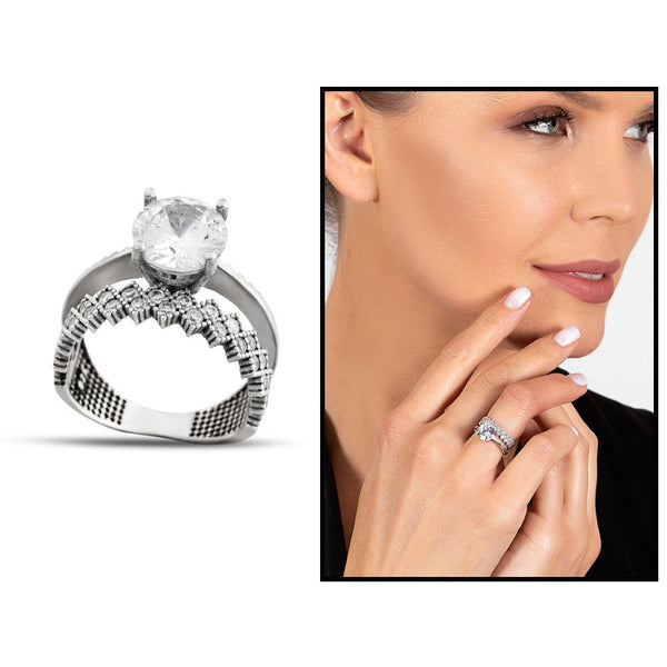 Women's Zircon Gemmed 925 Carat Silver Ring